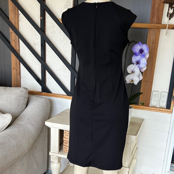 Elegant business casual women’s Black Dress size 8 - Picture 7 of 9